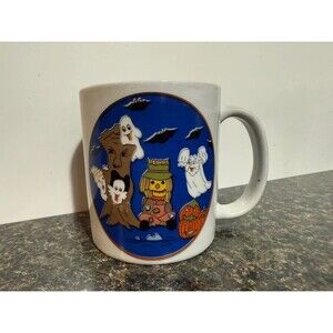 Vintage looking Halloween mug